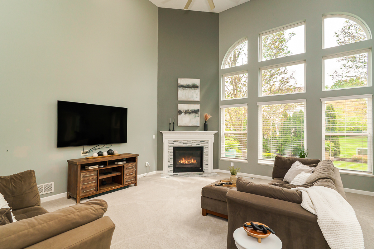 3798 Pine Bank Dr-25