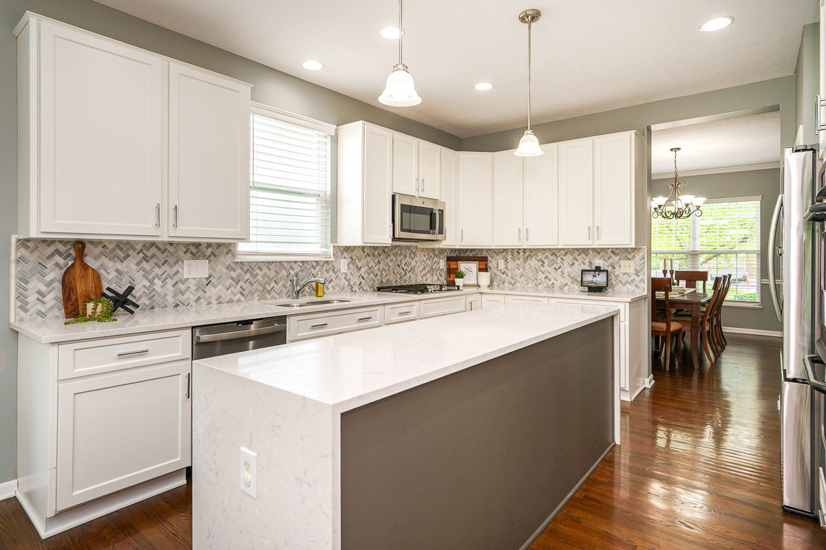 3798 Pine Bank Dr-32