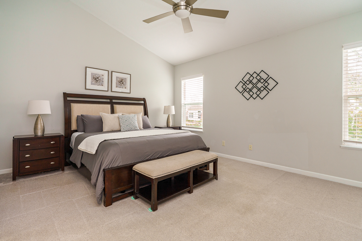 3798 Pine Bank Dr-40