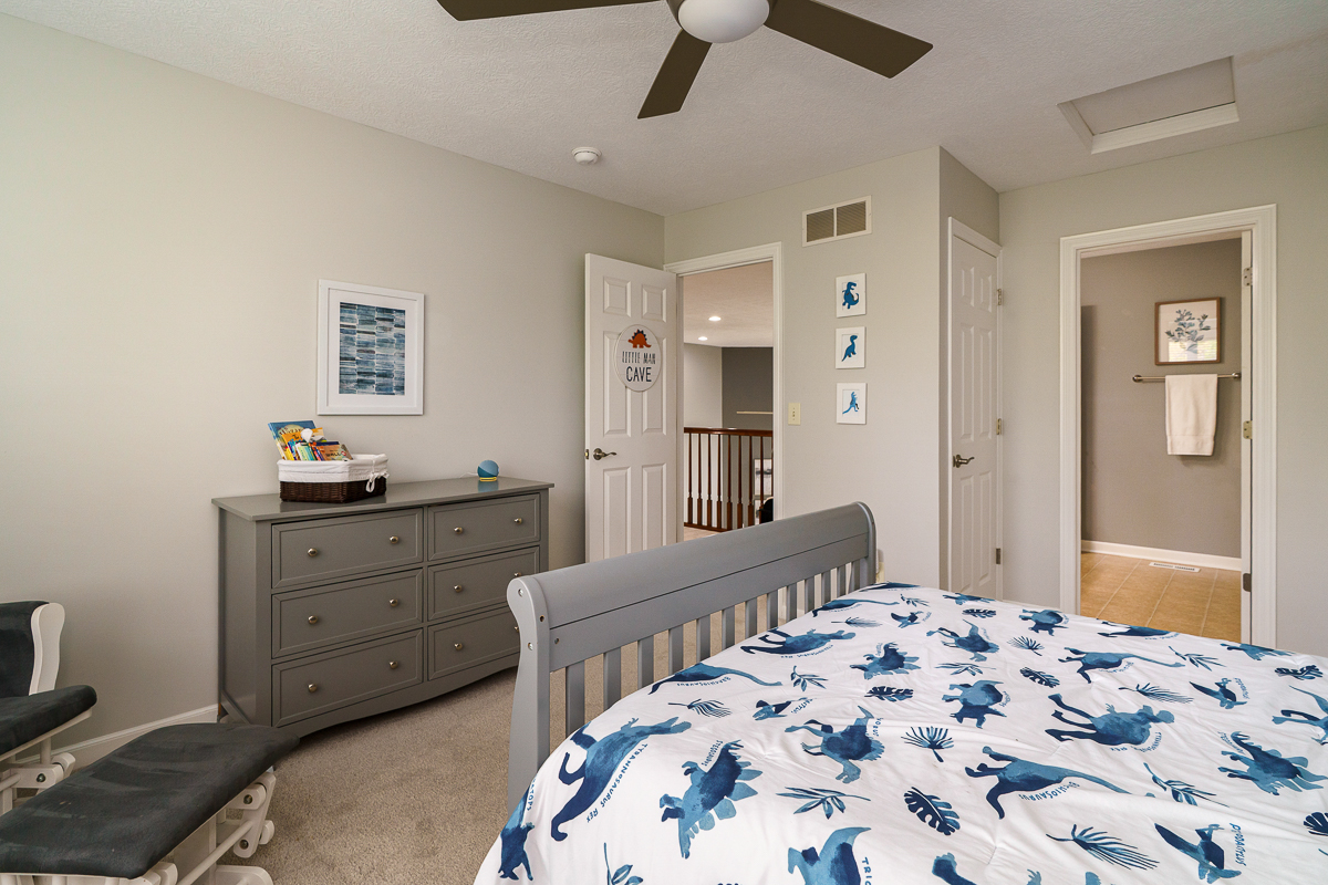 3798 Pine Bank Dr-52