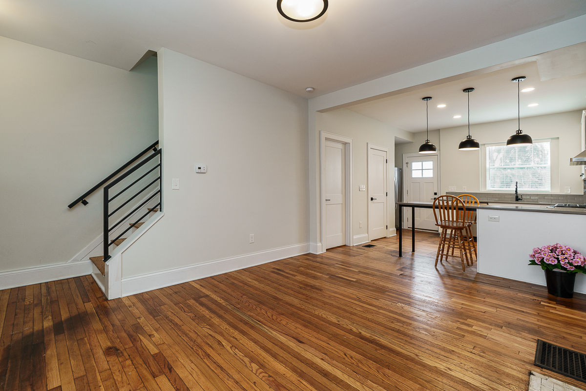 387 w 2nd Ave-20