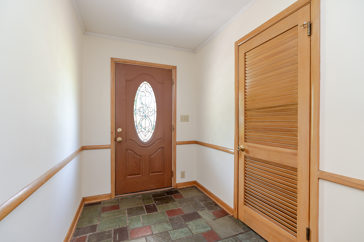 3920 Overdale Drive-11