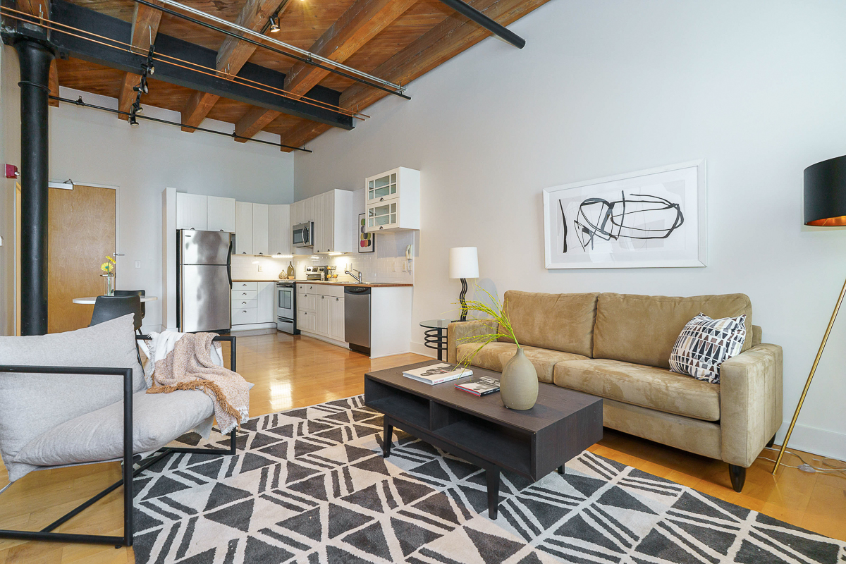 150 E Main St #405-16