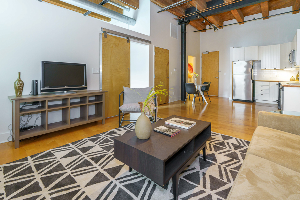 150 E Main St #405-17