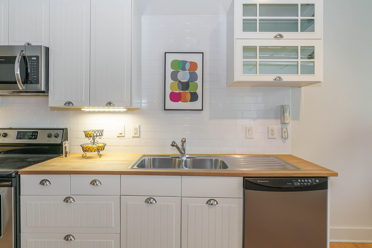 150 E Main St #405-19