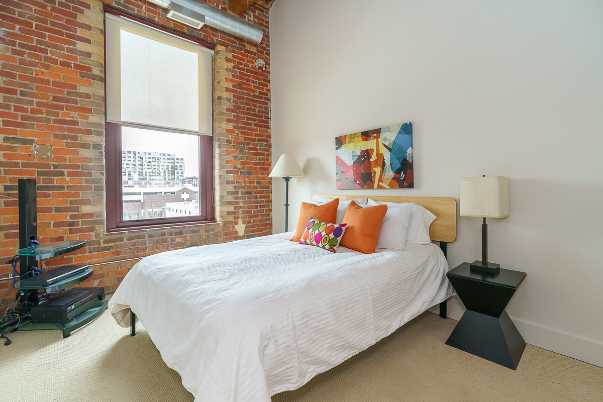 150 E Main St #405-30