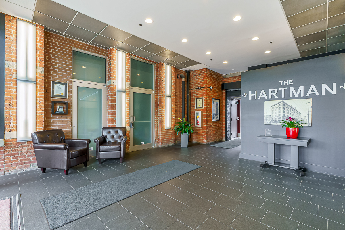 150 E Main St #405-7