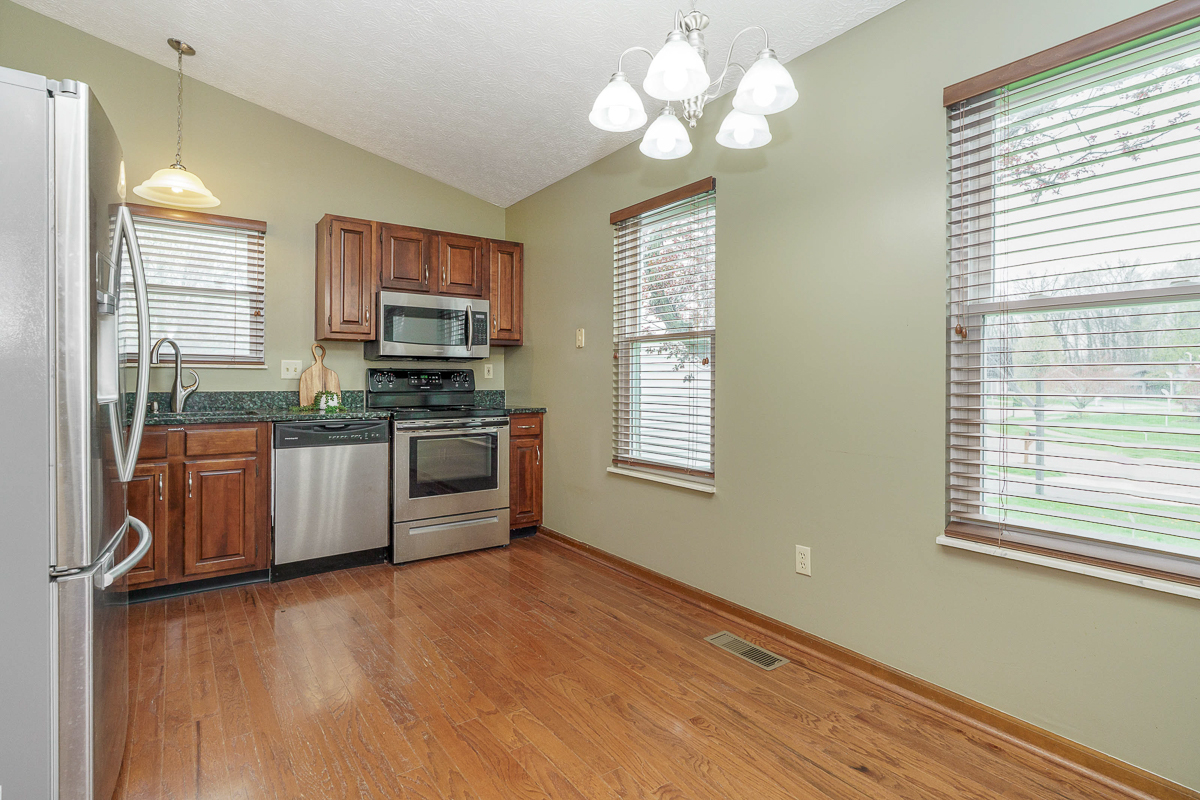 4182 Berryfield Dr-14