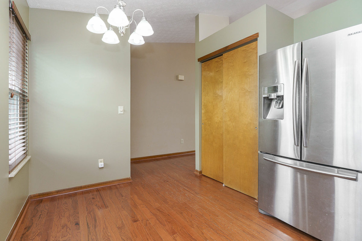 4182 Berryfield Dr-18