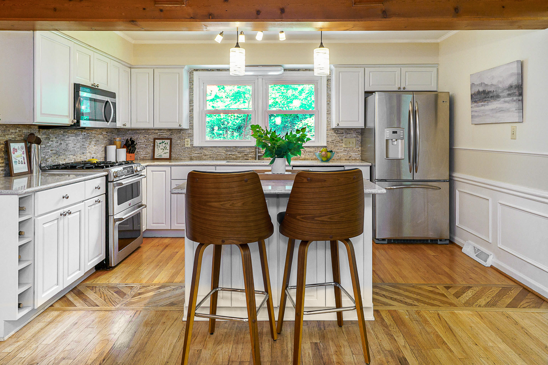 4211 Woodbridge Rd-22