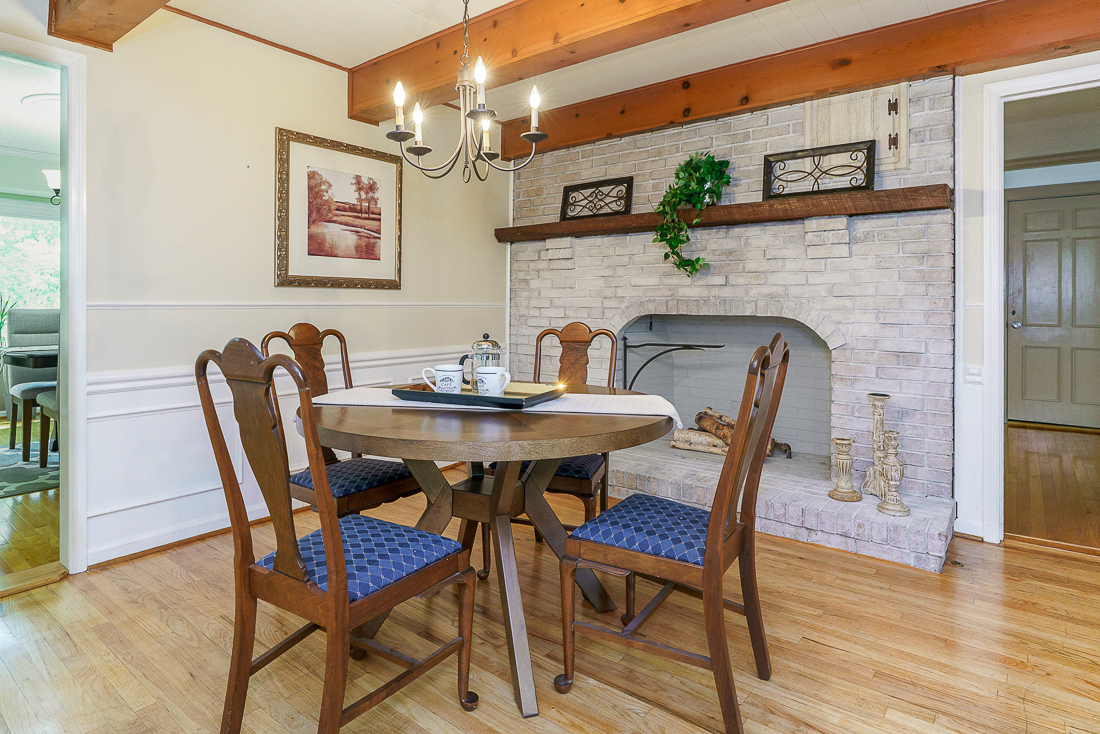 4211 Woodbridge Rd-26