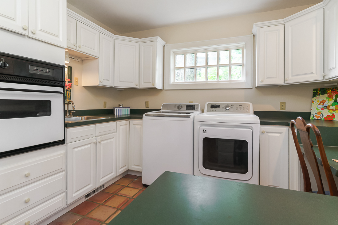 4211 Woodbridge Rd-28