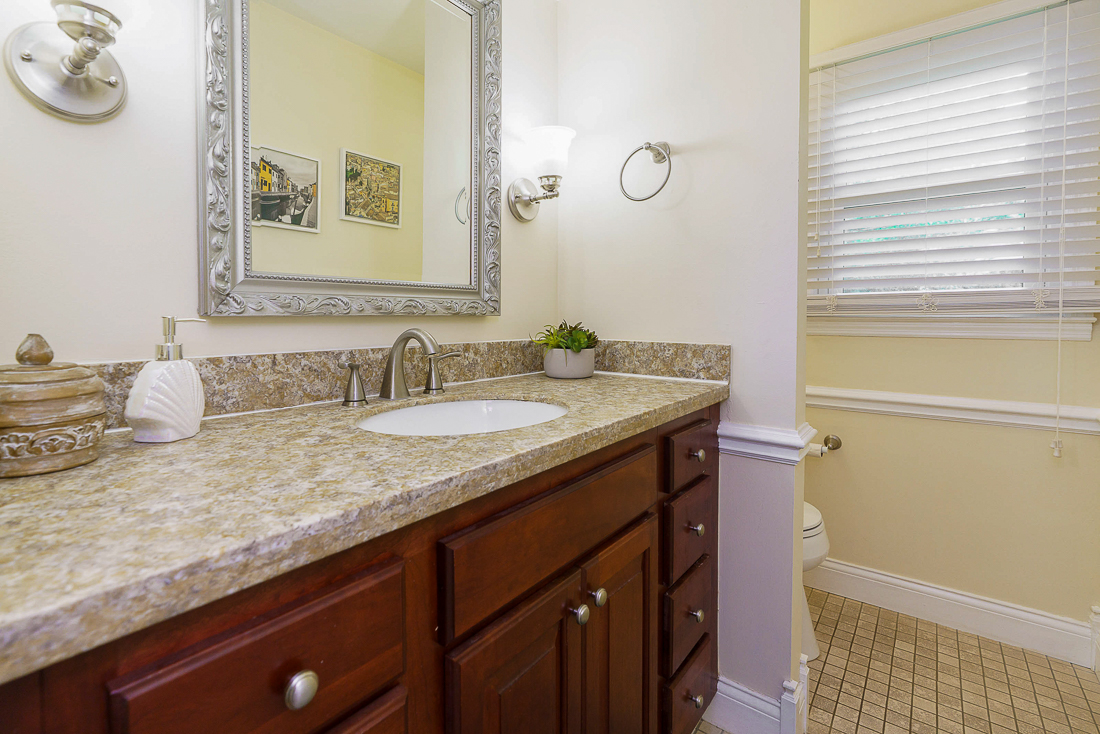 4211 Woodbridge Rd-48