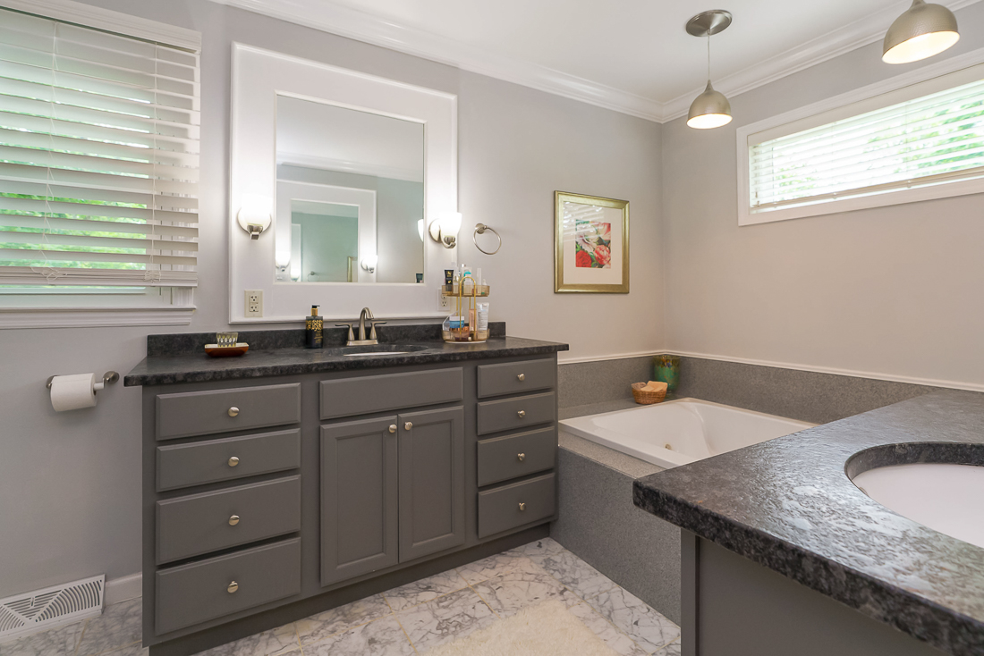 4211 Woodbridge Rd-54