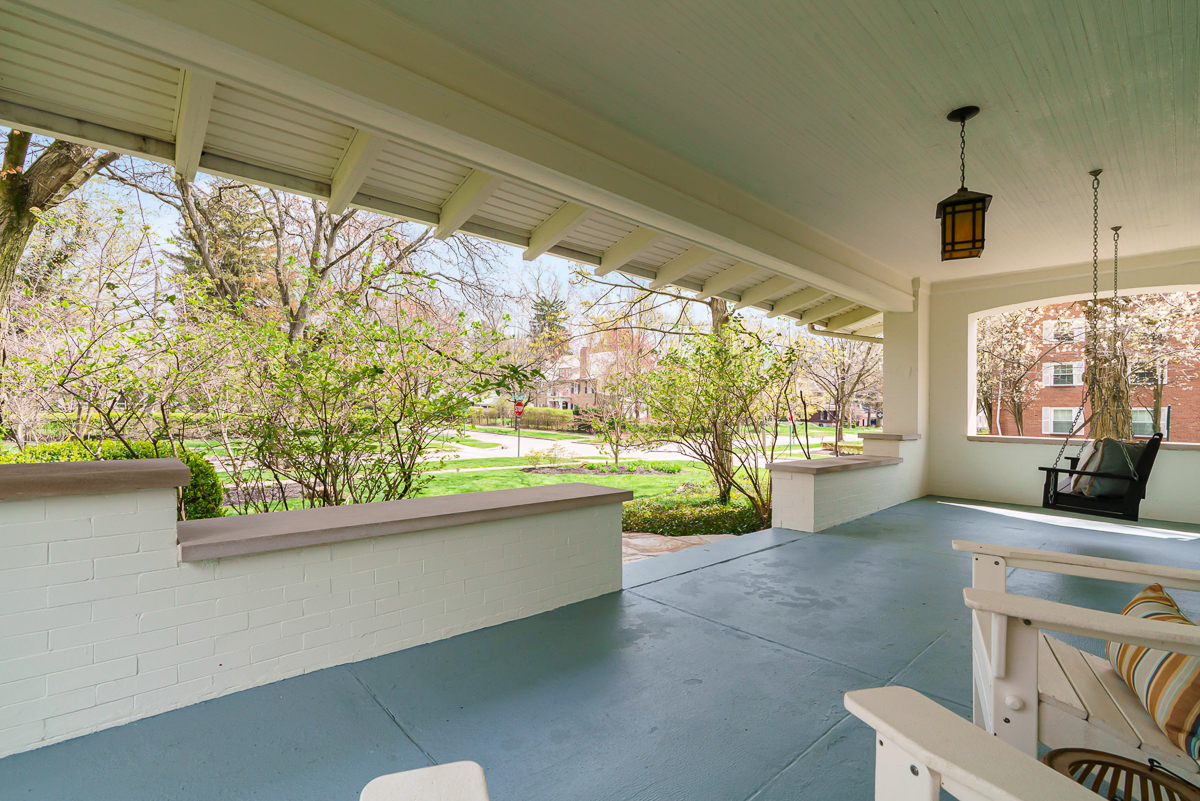 439 s Parkview Ave-15