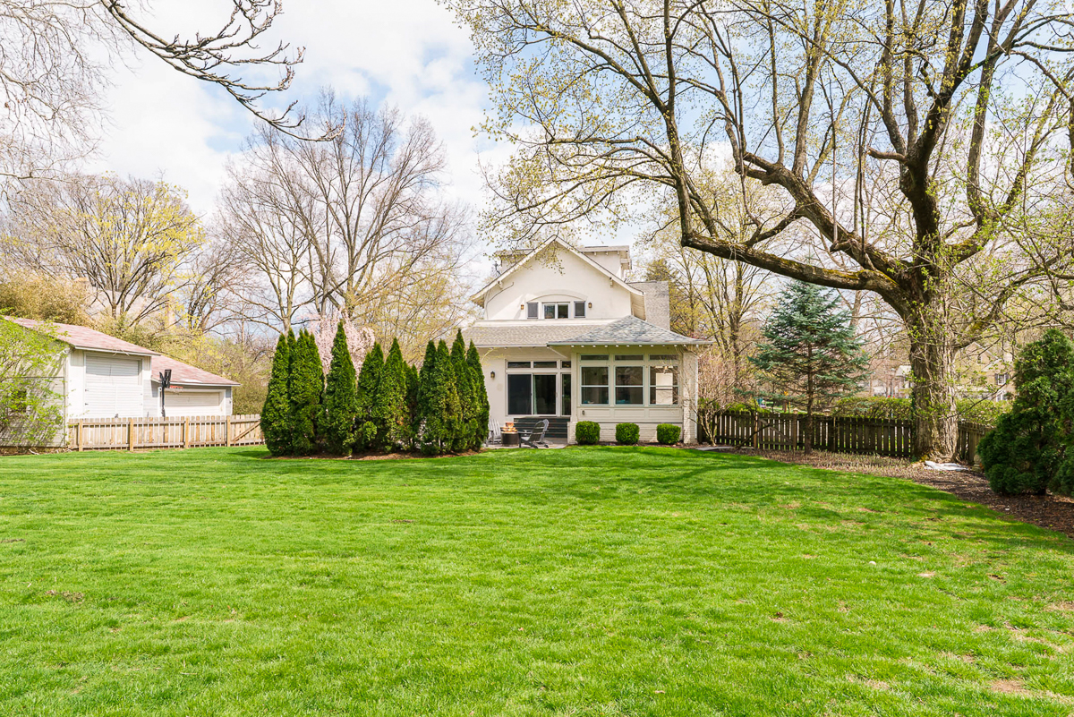 439 s Parkview Ave-22