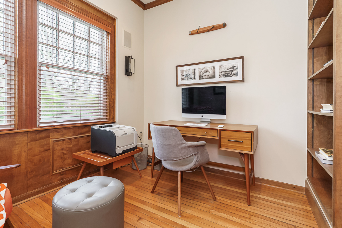 439 s Parkview Ave-43