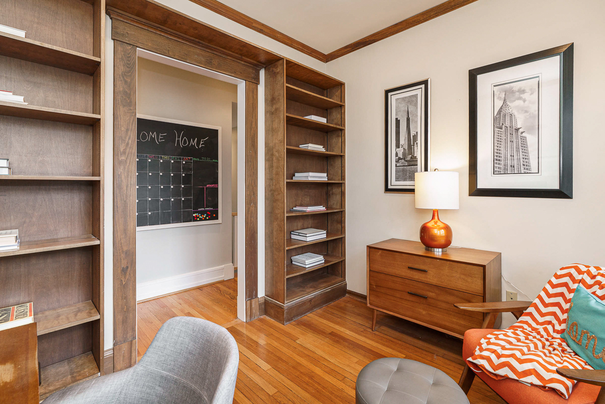 439 s Parkview Ave-44