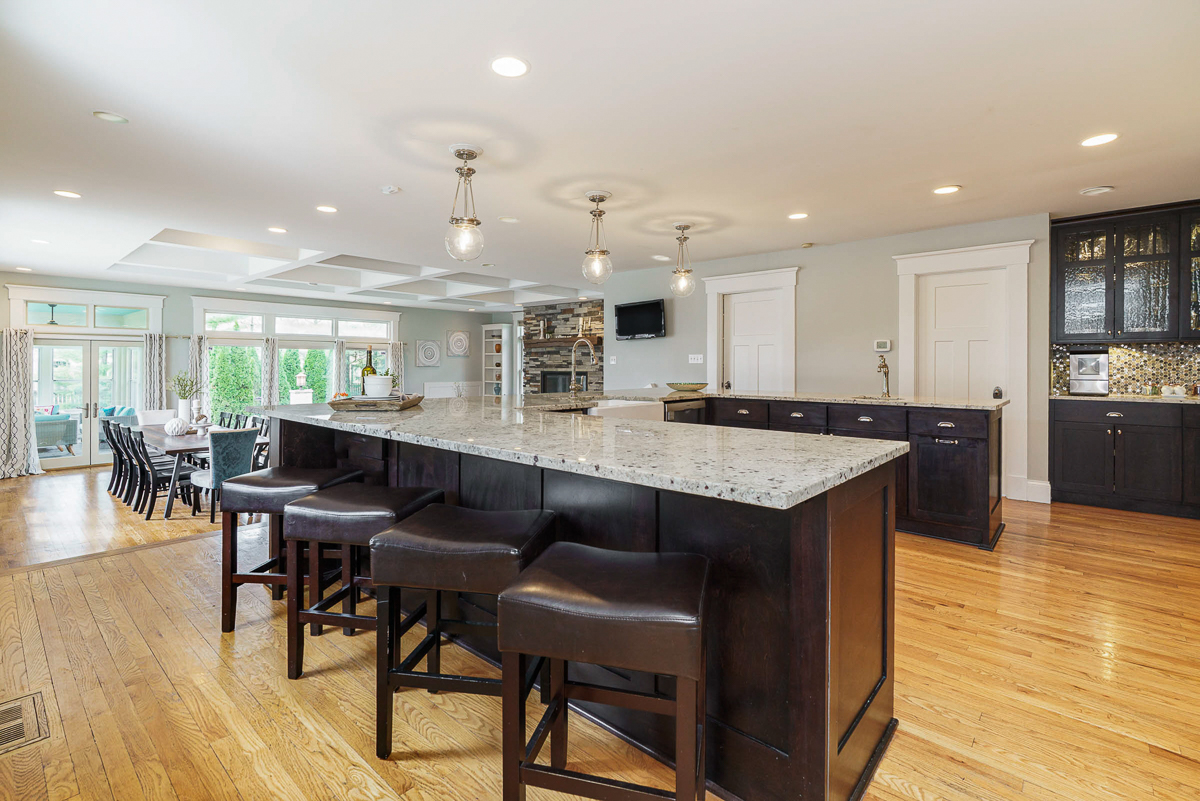 439 s Parkview Ave-50