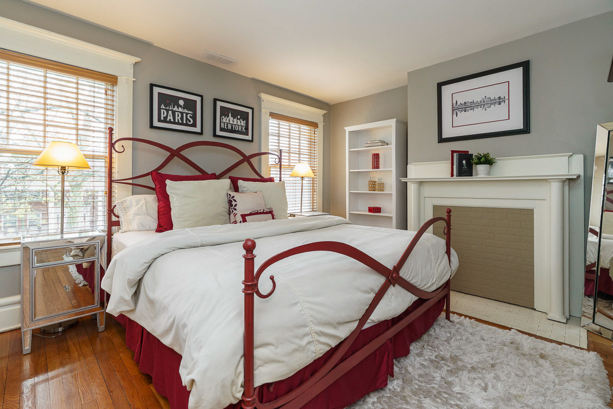 439 s Parkview Ave-73