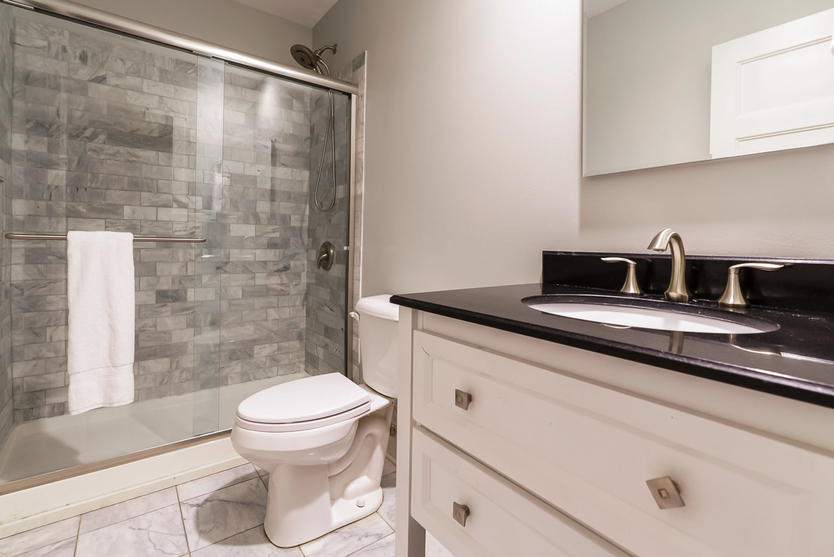 439 s Parkview Ave-78