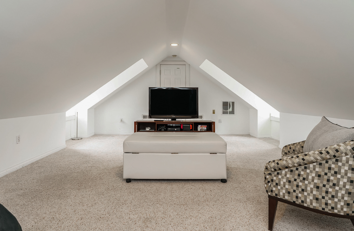 439 s Parkview Ave-85