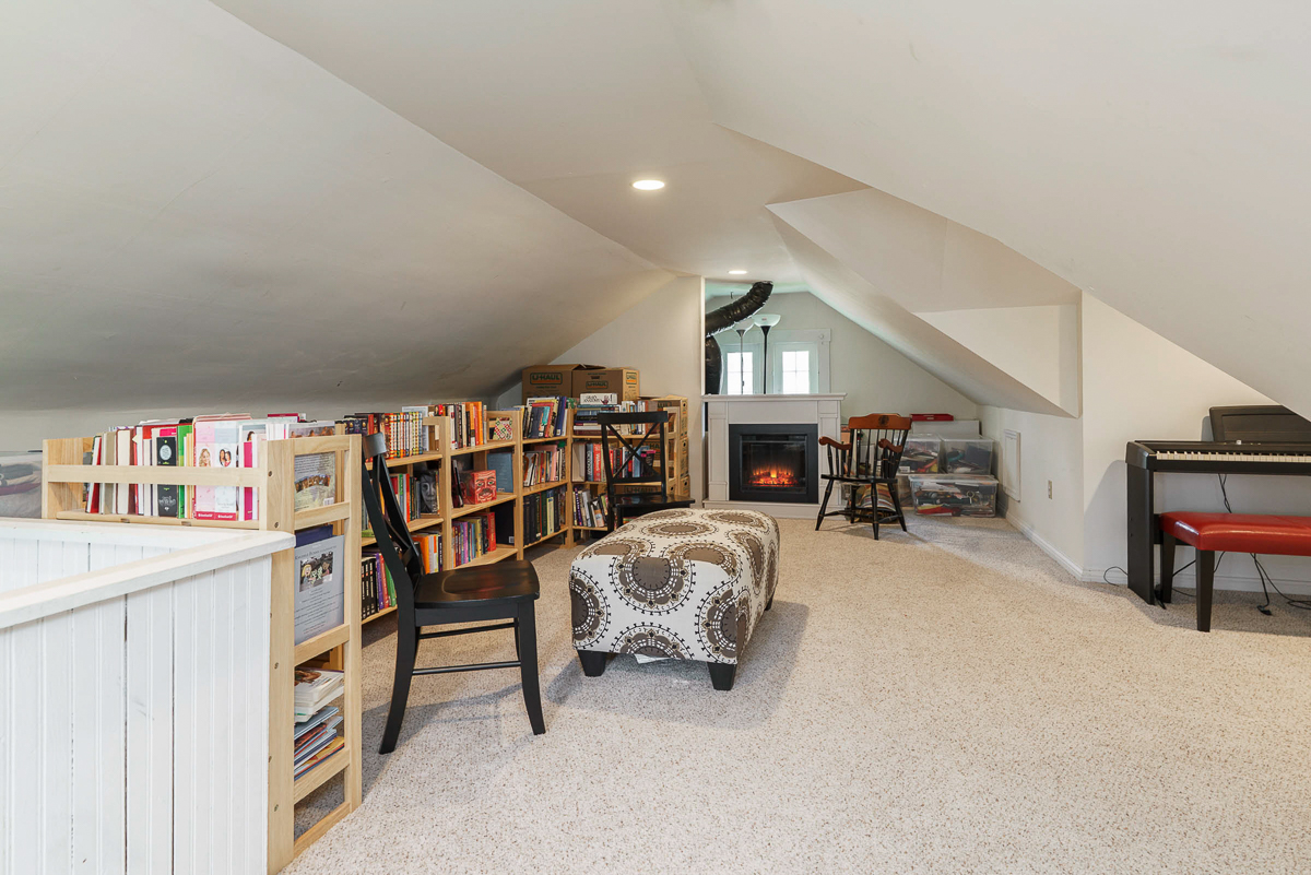 439 s Parkview Ave-87