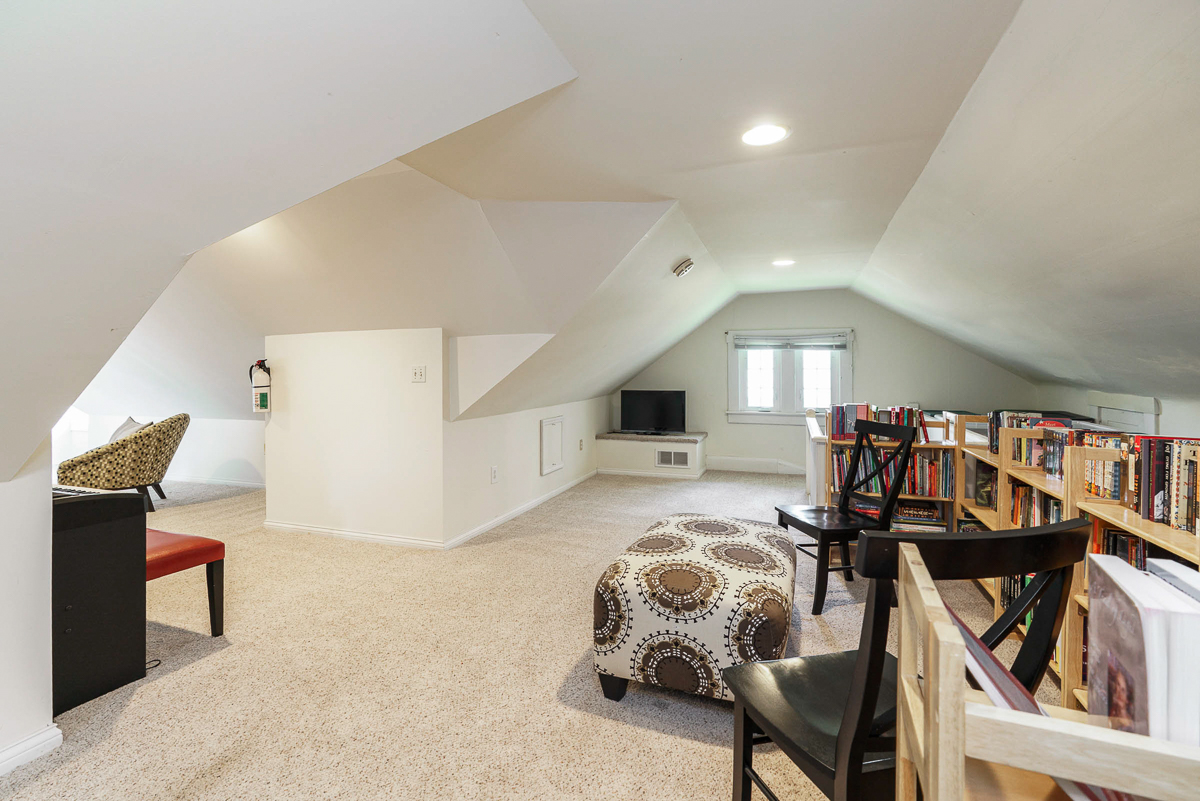 439 s Parkview Ave-88