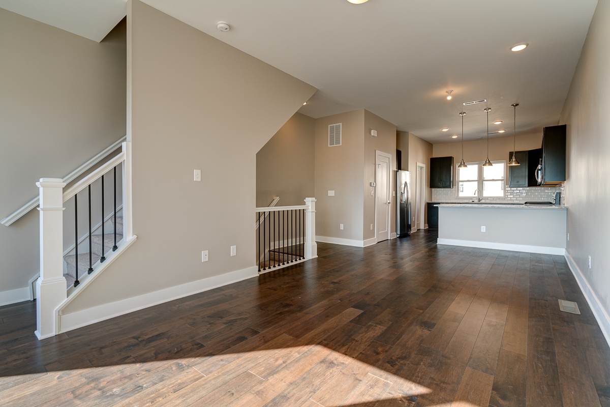 4446 Tuller Ridge-18