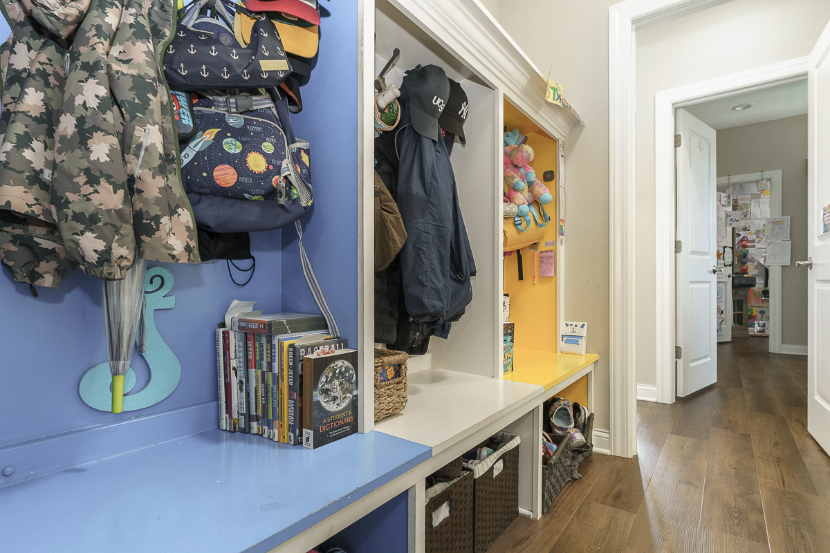 4880 Pinnacle Woods Dr-33