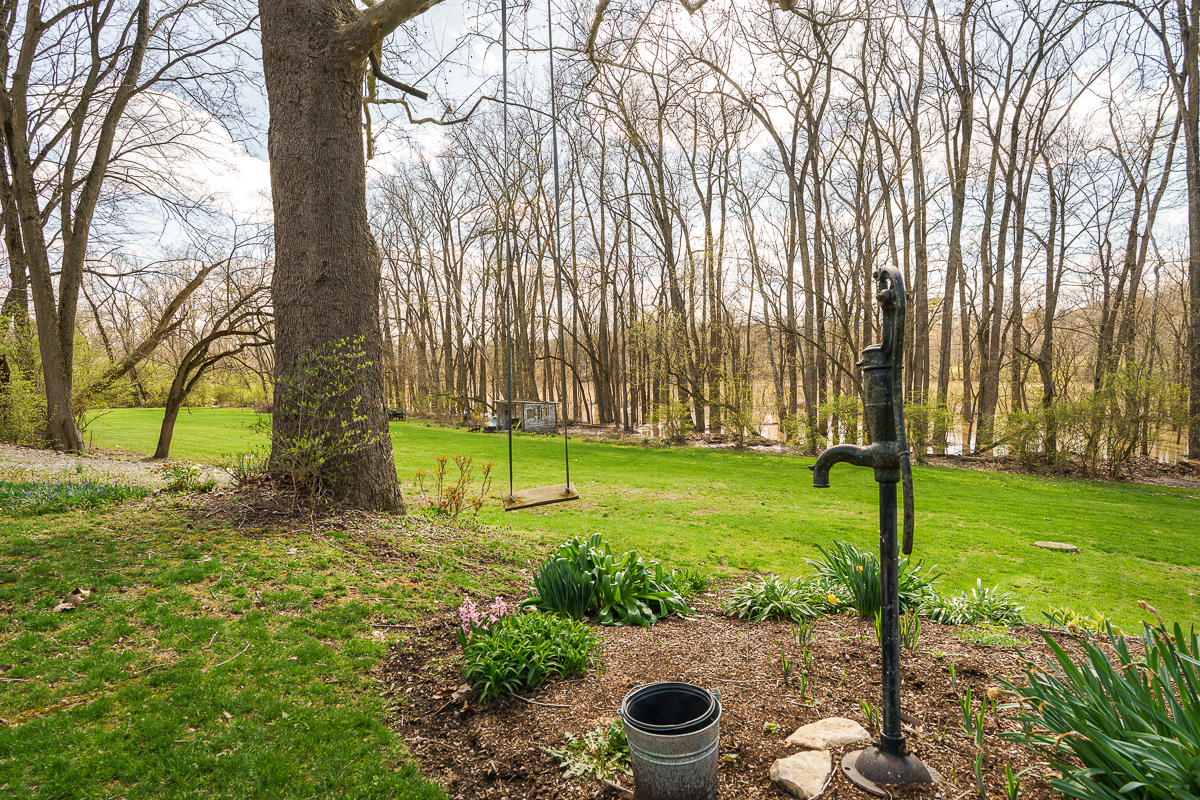 5000 Bellpoint Rd.-25