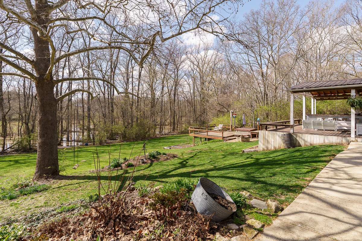 5000 Bellpoint Rd.-33