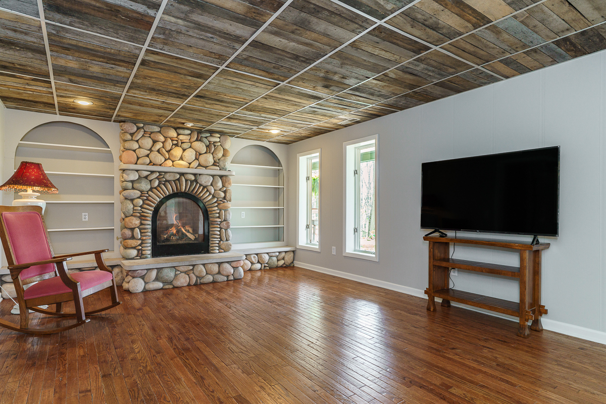 5000 Bellpoint Rd.-36