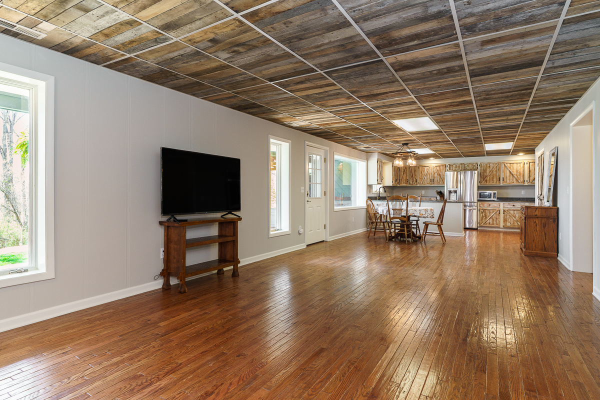 5000 Bellpoint Rd.-39