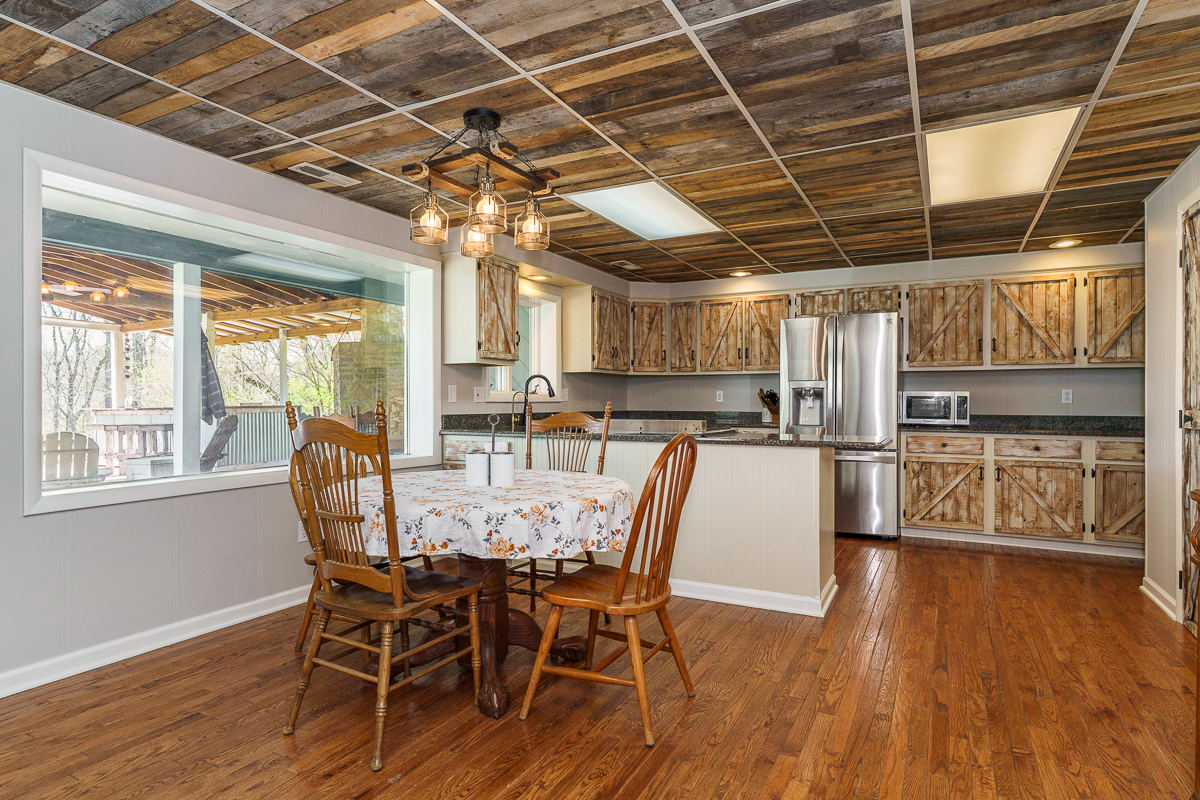 5000 Bellpoint Rd.-40