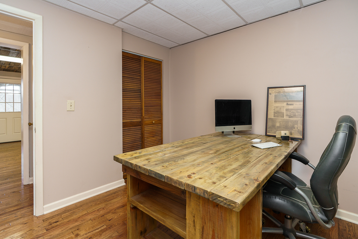 5000 Bellpoint Rd.-47