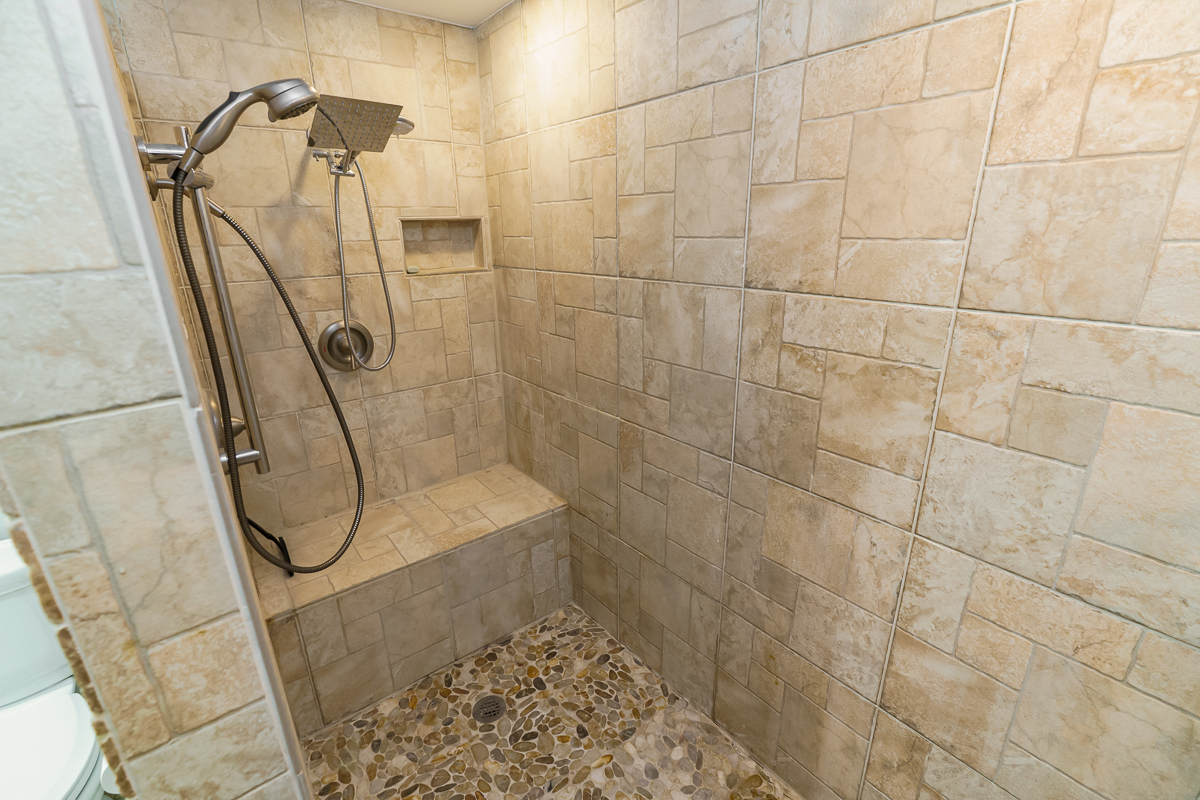 5000 Bellpoint Rd.-51