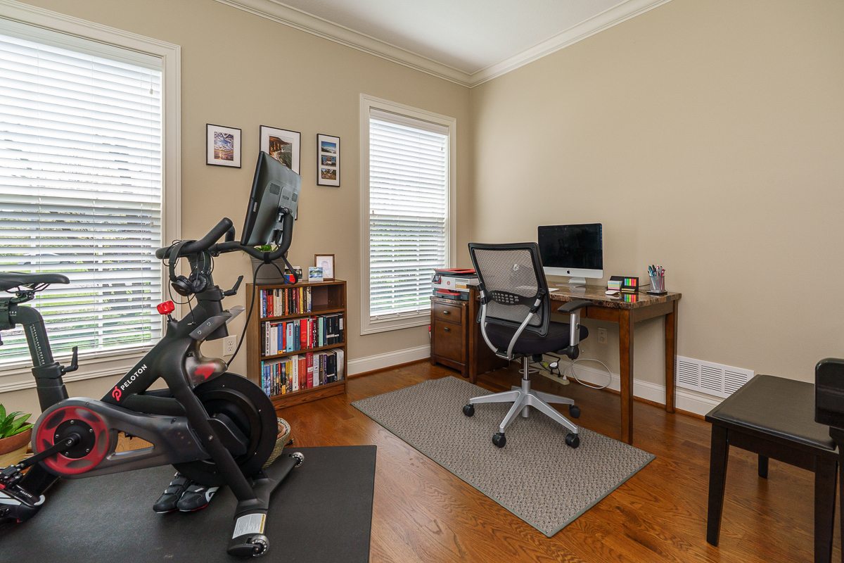 5001 Charlbury Rd-16