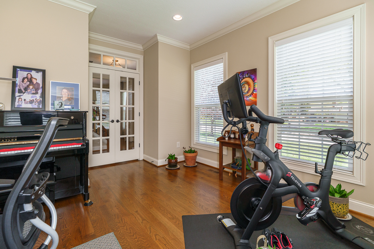 5001 Charlbury Rd-17