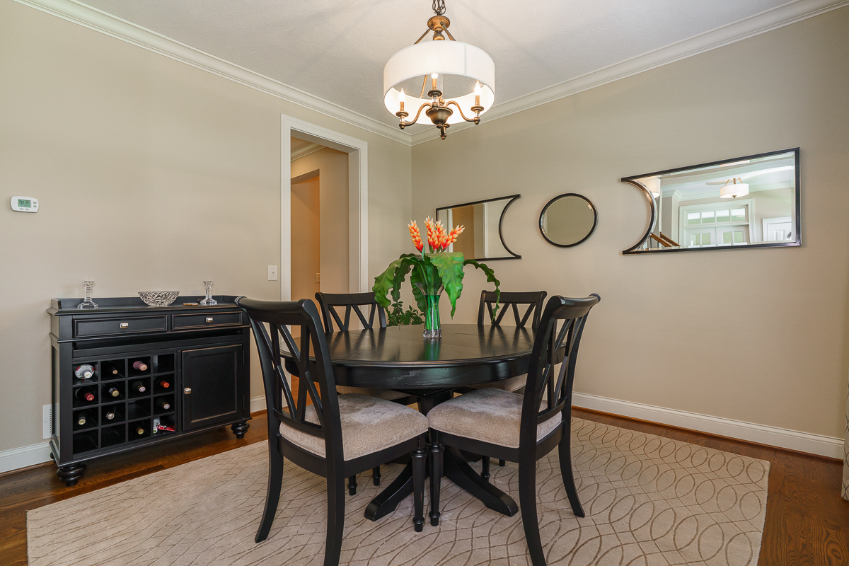 5001 Charlbury Rd-20