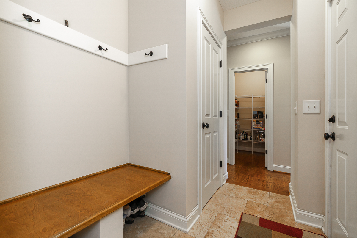 5001 Charlbury Rd-37