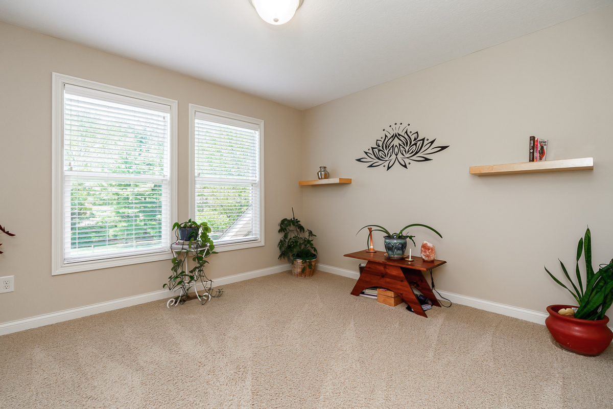 5001 Charlbury Rd-45