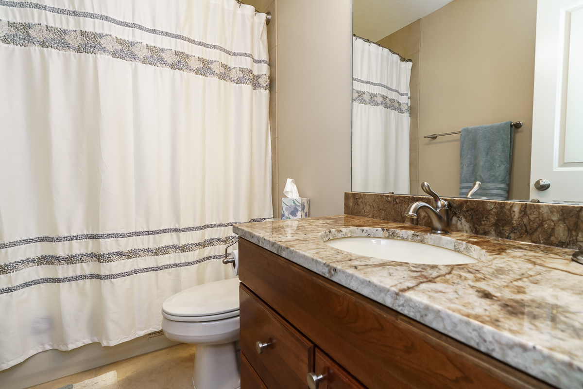 5001 Charlbury Rd-46