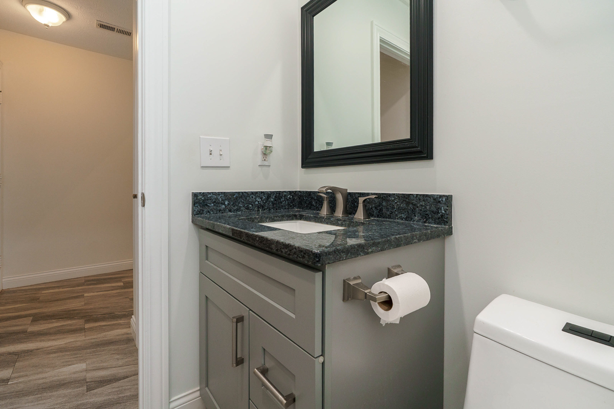 5141 Vinings Blvd-15