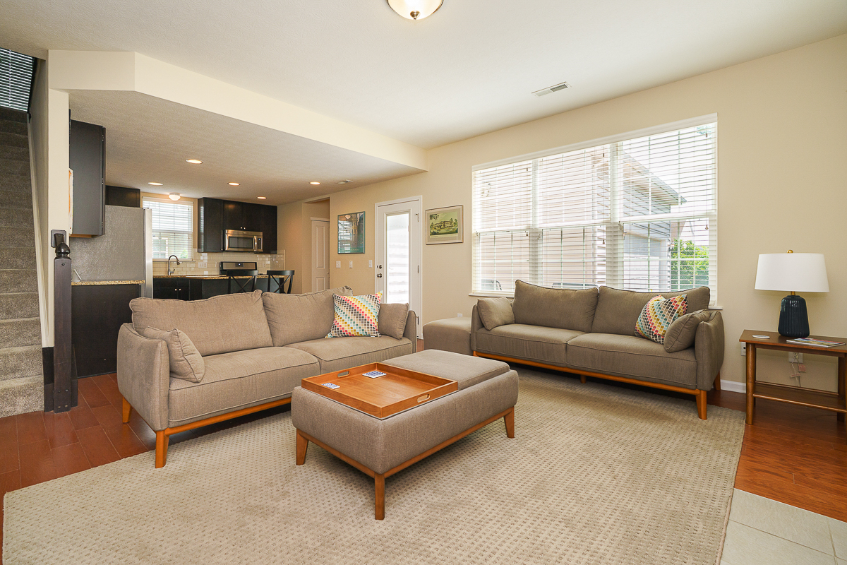 5180 Wildcat Falls Dr-17