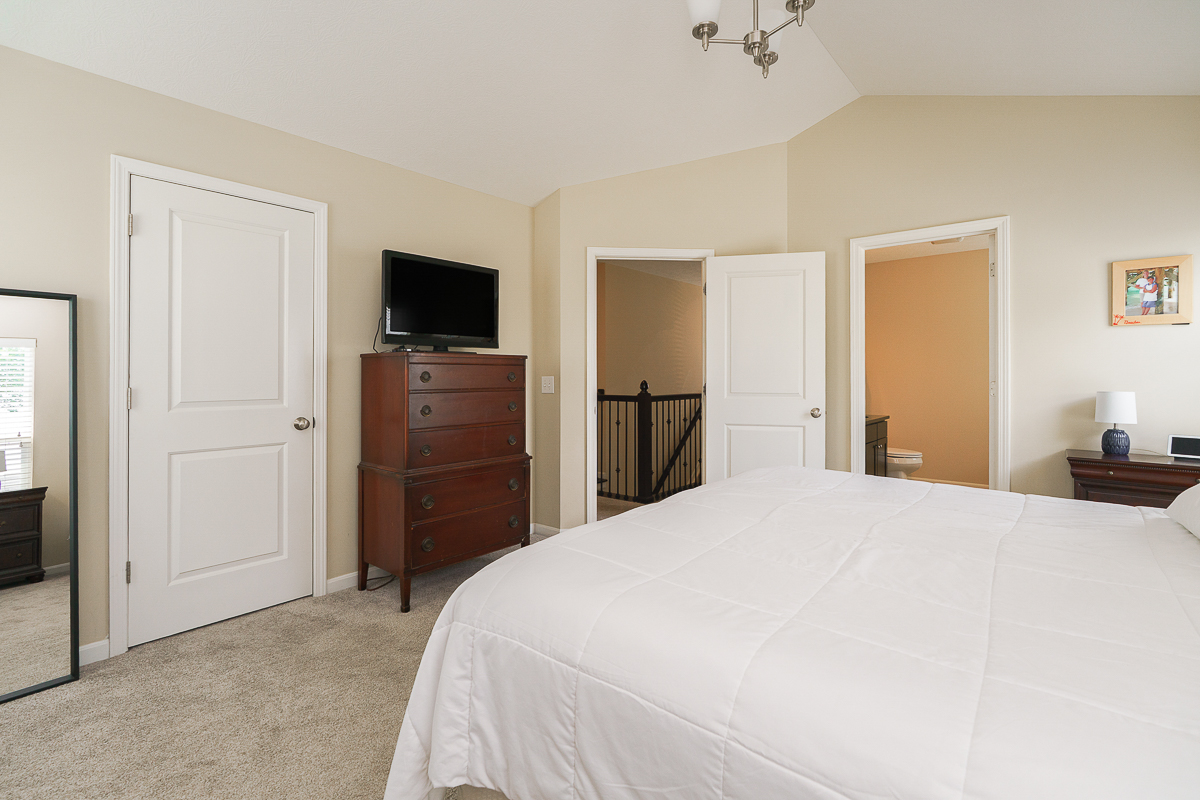 5180 Wildcat Falls Dr-31