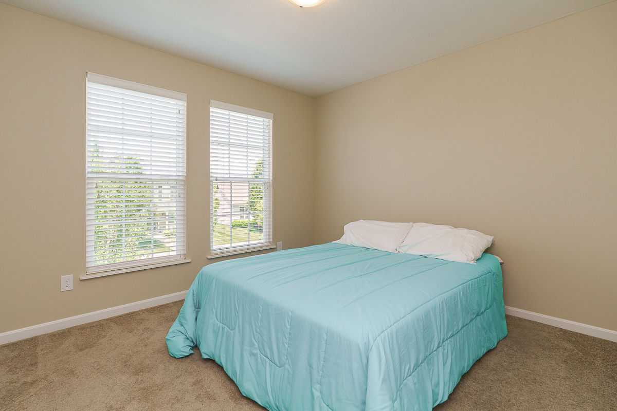 5180 Wildcat Falls Dr-38