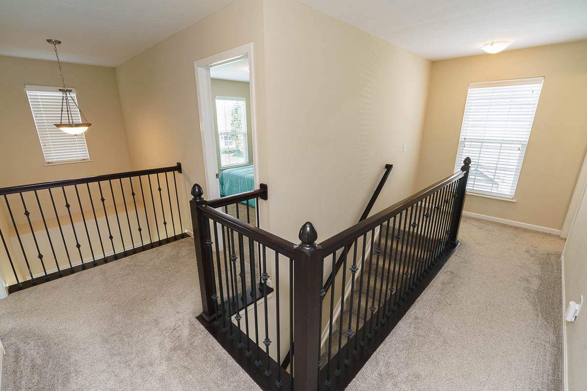 5180 Wildcat Falls Dr-40