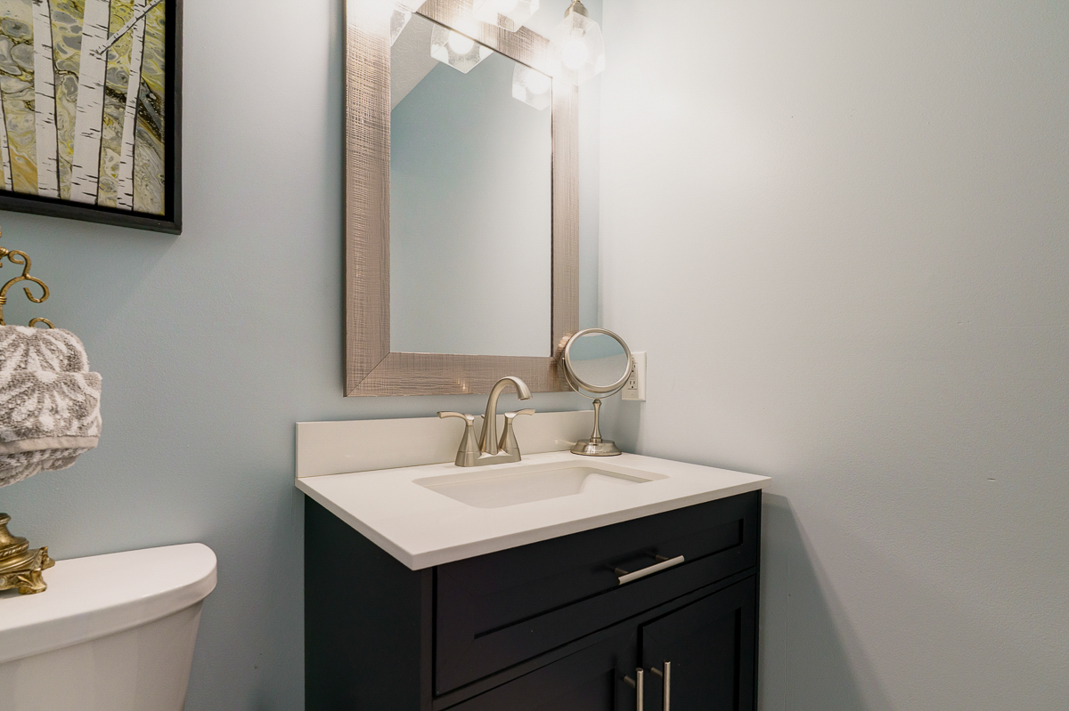 5392 Country Meadow Ct-23