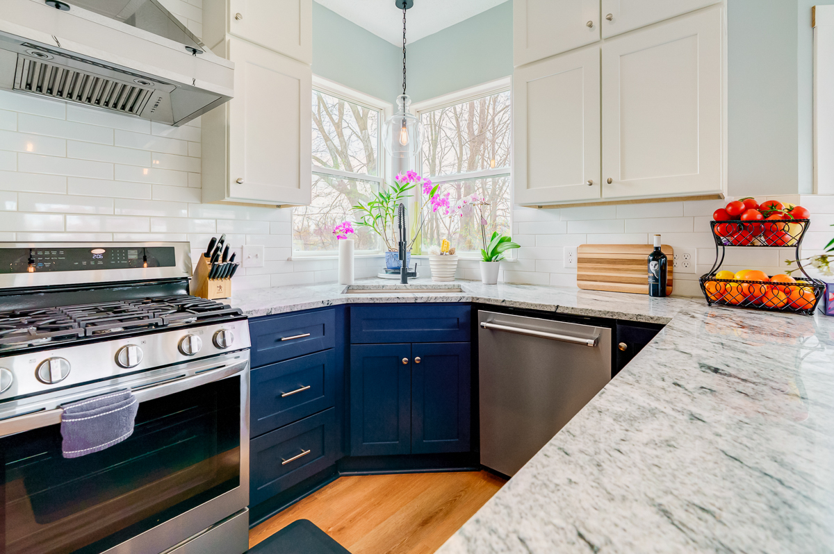 5392 Country Meadow Ct-33